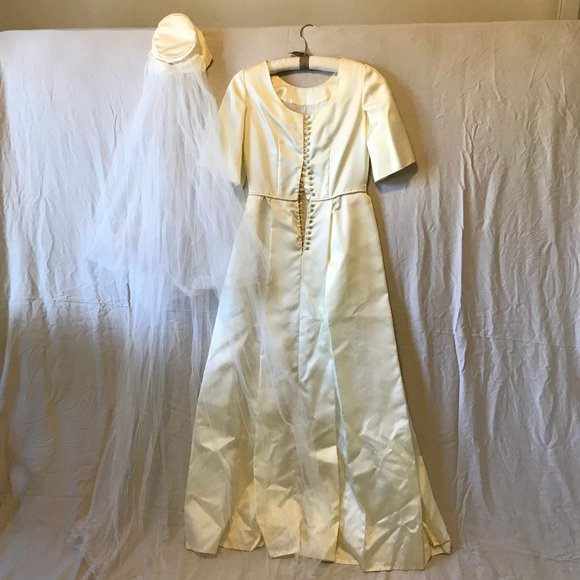 Vintage 60's Custom Wedding Dress - Picture 5 of 7